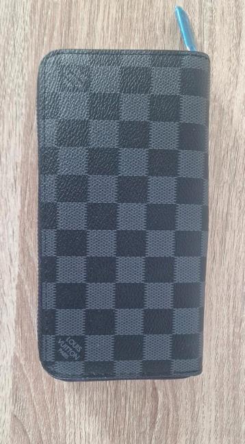 €20   Louis Vuitton portomonee groot beschikbaar voor biedingen