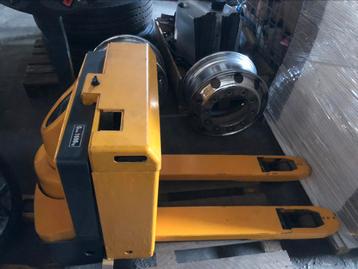 Nette Jungheinrich electrische pompwagens beschikbaar voor biedingen