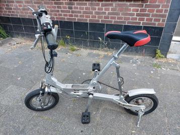 Nog prima mini elektrische vouwfietsje, eenvoudig meenemen  beschikbaar voor biedingen
