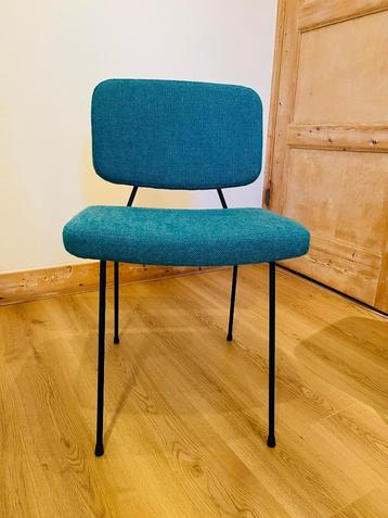 Artifort Moulin Designstoel te koop beschikbaar voor biedingen