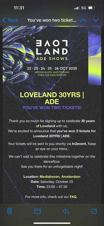 2x tickets loveland 30 YRS ADE beschikbaar voor biedingen
