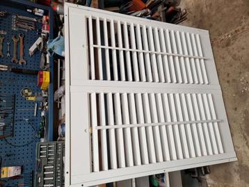 Shutters  beschikbaar voor biedingen
