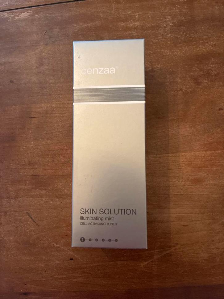 Cenzaa Skin Solution Illuminating Mist Toner, Sieraden, Tassen en Uiterlijk, Uiterlijk | Gezichtsverzorging, Nieuw, Reiniging