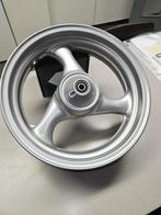 Voorwiel  Zilver Aprilia Sr Viper - Urban - Max. Nieuw NOS, Fietsen en Brommers, Overige typen, Niet ingevuld, Nieuw, Ophalen of Verzenden