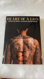 Simon Zwartkruis - Heart of a lion, Ophalen of Verzenden, Sport, Simon Zwartkruis; Memphis Depay, Zo goed als nieuw