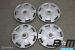 Org 16 inch wieldoppen Audi A3 8V 8V0601147C, Auto-onderdelen, Banden en Velgen, Gebruikt, Band(en)