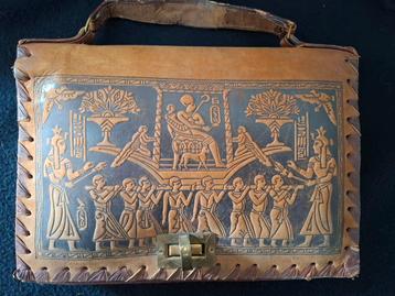 Egyptisch tasje  beschikbaar voor biedingen