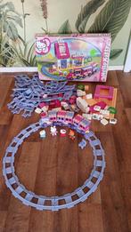 Hello kitty trein, Kinderen en Baby's, Speelgoed | Duplo en Lego, Ophalen, Gebruikt, Duplo