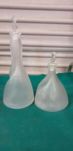 karaffen 2 stuks gedraaid glas, Huis en Inrichting, Ophalen of Verzenden, 'T Olde Gre-j, Info@toldegrej.nl, Endepoelstraat 20f Didam