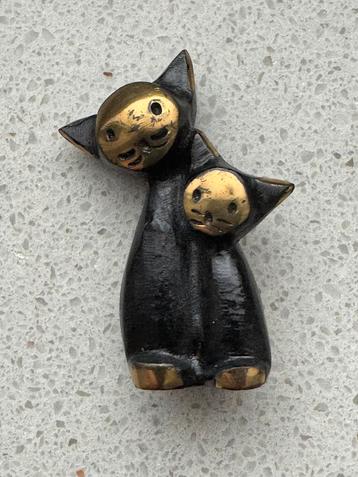 Walter Bosse, beeldje van 2 katten beschikbaar voor biedingen