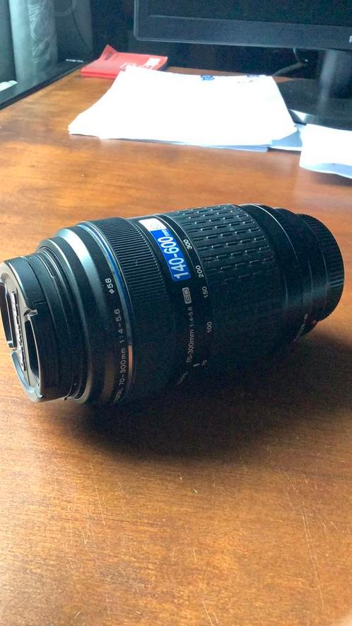 Olympus Zuiko Digital ED 70-300mm 1:4.0-5.6, Audio, Tv en Foto, Fotografie | Lenzen en Objectieven, Zo goed als nieuw, Telelens