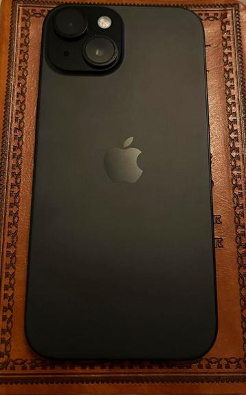 iPhone 15 Zwart 128GB beschikbaar voor biedingen