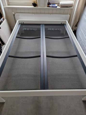 Auping Auronde 140x200 met 2 vlakspiraalbodems  beschikbaar voor biedingen