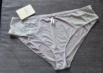AMOENA slip maat 46 NIEUW beschikbaar voor biedingen