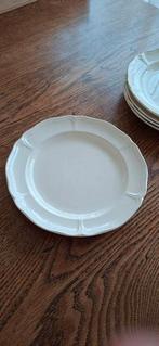 Wedgwood, Queens shape, Huis en Inrichting, Keuken | Servies, Ophalen of Verzenden, Zo goed als nieuw, Bord(en), Wedgwood