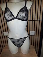 Nieuw zwart setje maat L cupmaat C string 42/44, Kleding | Dames, Verzenden, Zwart, Setje
