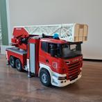 Brandweerauto DLK 23/12, Hobby en Vrije tijd, Modelauto's | 1:50, Ophalen, Gebruikt, Bus of Vrachtwagen