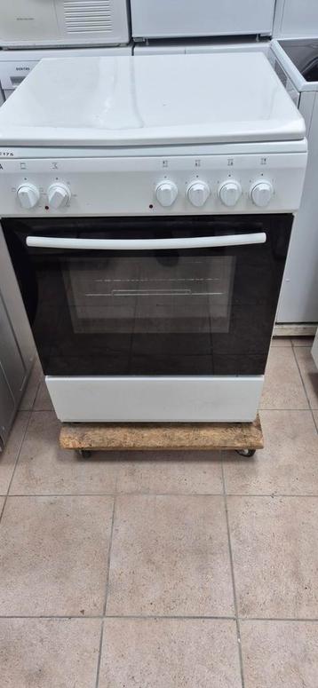 Etna gasfornuis met elektrische  beschikbaar voor biedingen