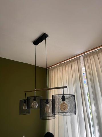 Industriële hanglamp met 3 lichtpunten beschikbaar voor biedingen
