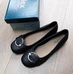 Te koop: Lage instapschoen met siergesp, LADYFLEX   MT: 40, Kleding | Dames, Schoenen, Ladyflex, Ophalen of Verzenden, Zo goed als nieuw