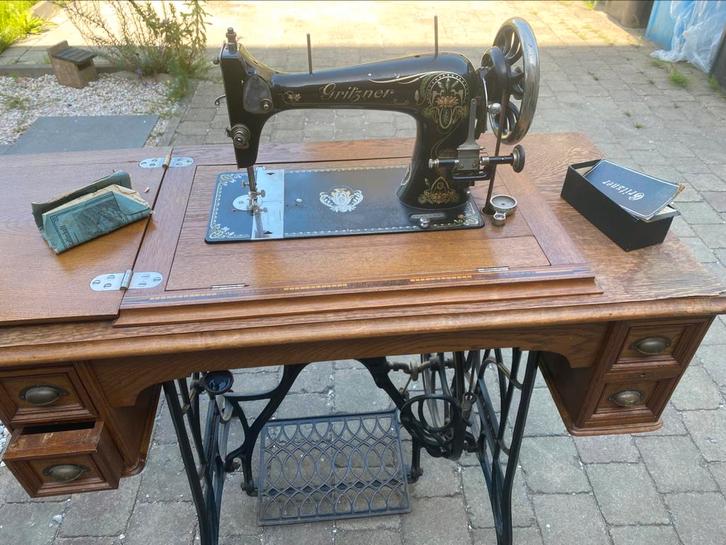 Antieke naaimachine Gritzner, Antiek en Kunst, Antiek | Naaimachines, Ophalen