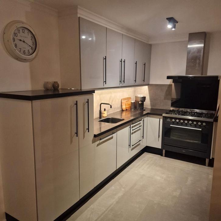 Keuken hoogglans, Huis en Inrichting, Keuken | Complete keukens, Gebruikt, Ophalen