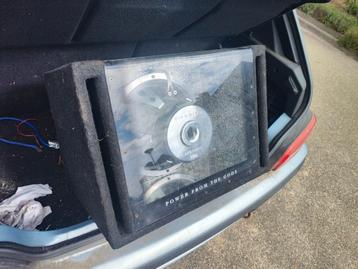 Hifonics Subwoofer 500w RMS beschikbaar voor biedingen