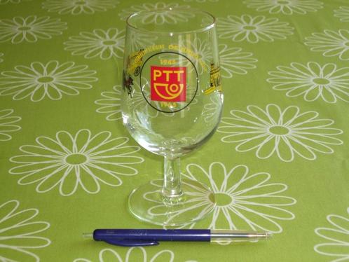 PTT personeelsvereniging De Brug 1945 - 1965 bierglas, Verzamelen, Overige Verzamelen, Zo goed als nieuw, Ophalen of Verzenden