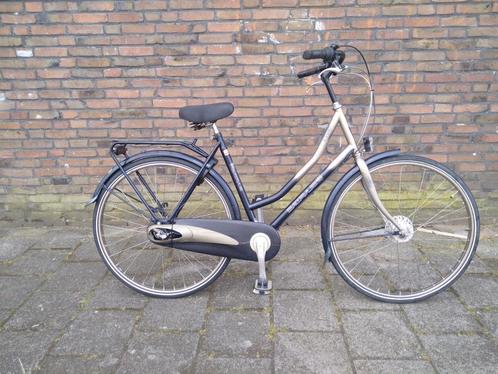 Batavus Live damesfiets drie versnellingen 28 inch, Fietsen en Brommers, Fietsen | Dames | Moederfietsen, Zo goed als nieuw, Batavus