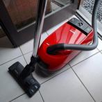 Miele 1400 watt stofzuiger in nette staat, Witgoed en Apparatuur, Stofzuigers, Ophalen, Zo goed als nieuw, 1200 tot 1600 watt