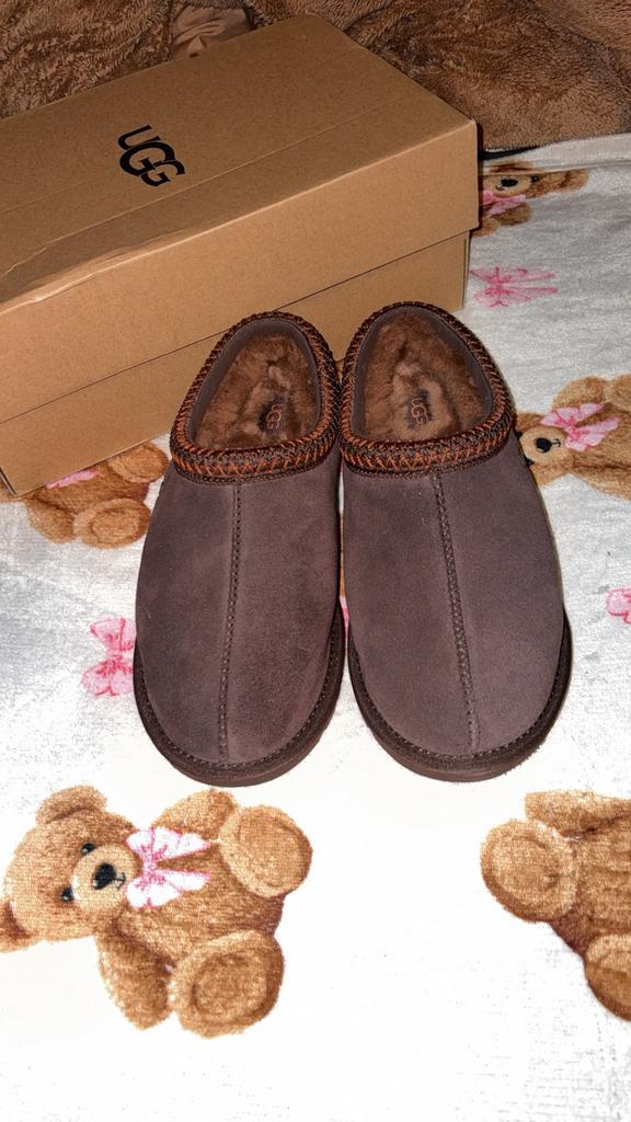 Te koop: Nieuwe UGGs Bruin – Maat 43, Kleding | Dames, Schoenen, Nieuw, Bruin, Ophalen of Verzenden