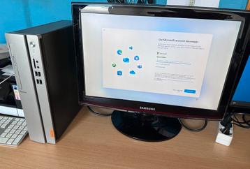 Lenovo 90HX Desktop pc met monitor beschikbaar voor biedingen