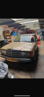 Mercedes-Benz Mercedes 1983 Bruin, Auto's, Mercedes-Benz, 1280 kg, Bruin, Bedrijf, 690 kg