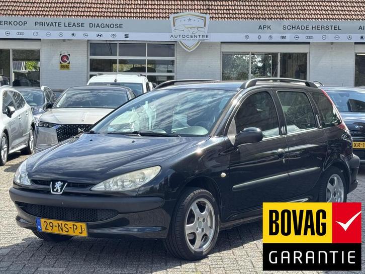 Peugeot 206 SW 1.4 Pop' Art NIEUWE APK!, Auto's, Peugeot, Bedrijf, Te koop, Airbags, Alarm, Centrale vergrendeling, Radio, Startonderbreker