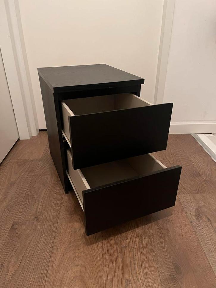 2x IKEA Malm Nachtkastjes met 2 Lades, Huis en Inrichting, Woonaccessoires | Krantenbakken en Lectuurbakken, Gebruikt, Ophalen