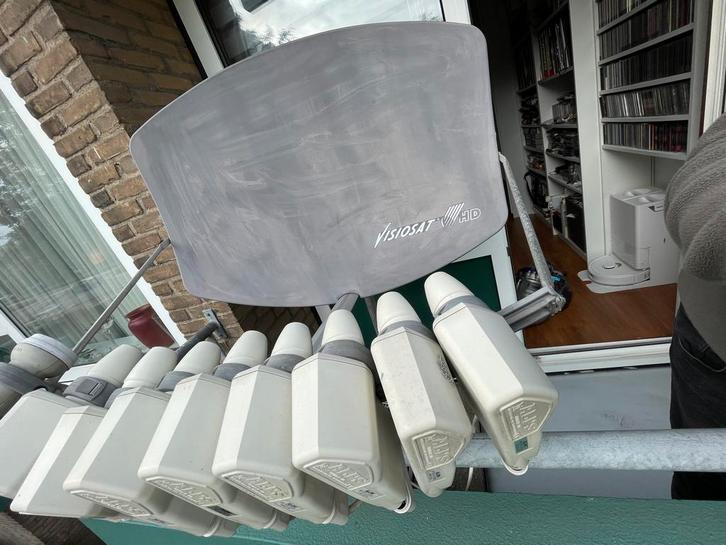 Schotel visiosat Big Bisat met 9x LNB, 2 EMP Diseqc en voet, Audio, Tv en Foto, Schotelantennes, Gebruikt, (Schotel)antenne, Overige merken