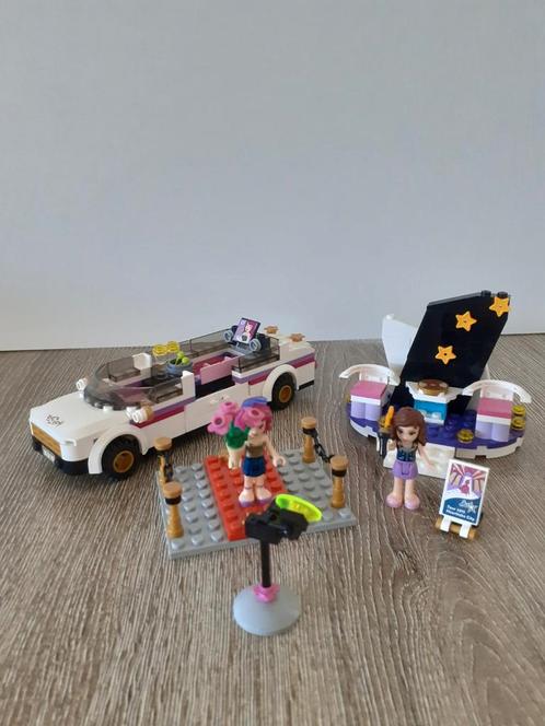 Lego Friends Limousine met rode loper 41107, Kinderen en Baby's, Speelgoed | Duplo en Lego, Zo goed als nieuw, Ophalen of Verzenden