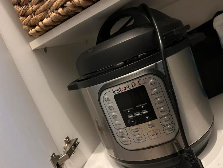 Instant Pot Duo 5,7L - Zo goed als nieuw, Witgoed en Apparatuur, Overige Witgoed en Apparatuur, Zo goed als nieuw, Ophalen