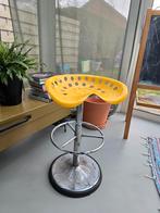 Gele vintage tractor zitting barkruk, Ophalen, Gebruikt, 60 tot 90 cm, 1 kruk