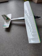 Graupner Amateur modelvliegtuig nieuw gebouwd, Hobby en Vrije tijd, Modelbouw | Radiografisch | Vliegtuigen, Ophalen, Nieuw