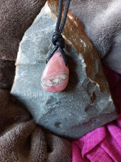 Rhodochrosiet hanger, Sieraden, Tassen en Uiterlijk, Edelstenen, Nieuw, Ophalen of Verzenden