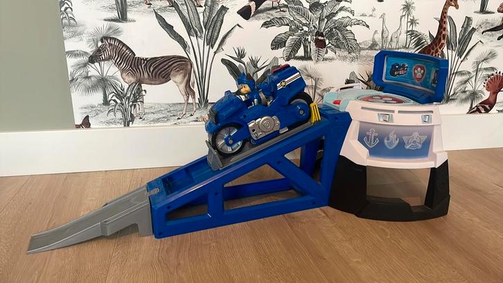 Paw patrow lanceer helling inclusief motor en figuur, Kinderen en Baby's, Speelgoed | Speelgoedvoertuigen, Zo goed als nieuw, Ophalen of Verzenden