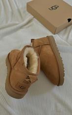 Ugg ultra mini chestnut maat 39, Kleding | Dames, Schoenen, Bruin, Snowboots, Nieuw, Ophalen of Verzenden