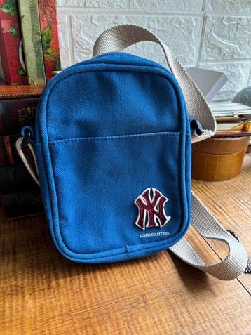New York Yankees Heuptasje – MLB Licensed beschikbaar voor biedingen