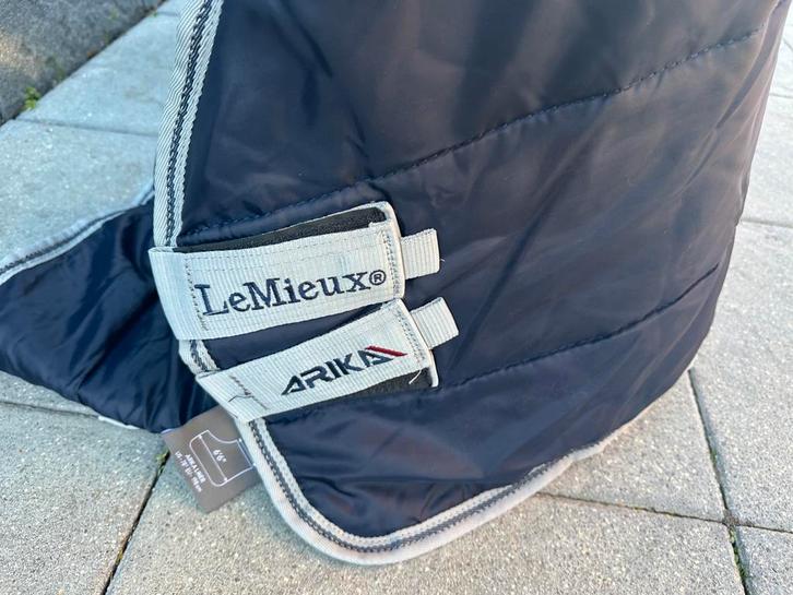 Le Mieux Arika Liner 100gr (198cm | 6’6’’), Dieren en Toebehoren, Paarden en Pony's | Dekens en Dekjes, Zo goed als nieuw, Deken