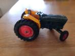 groene metalen tractor, Ophalen of Verzenden, Tractor of Landbouw