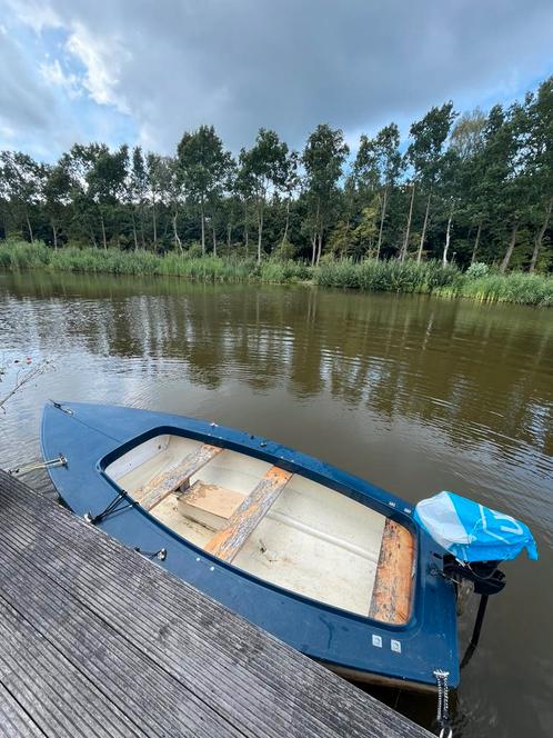 Boot met fluistermotor talamex en accu, Watersport en Boten, Sloepen, Gebruikt, Tot 10 pk, 3 tot 6 meter, Buitenboordmotor, Elektrisch