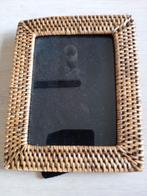 vintage rotan fotolijst, Huis en Inrichting, Minder dan 50 cm, Ophalen of Verzenden, Zo goed als nieuw, Minder dan 50 cm