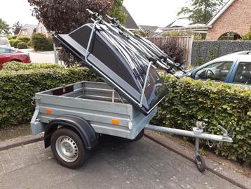 TE HUUR bagage-aanhanger met fietsendragers beschikbaar voor biedingen