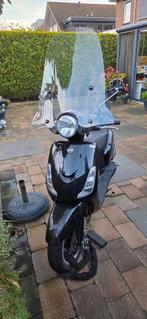 Scooter Sym fiddle 2 weinig kilometers!, Ophalen, Gebruikt, Benzine, Fiddle